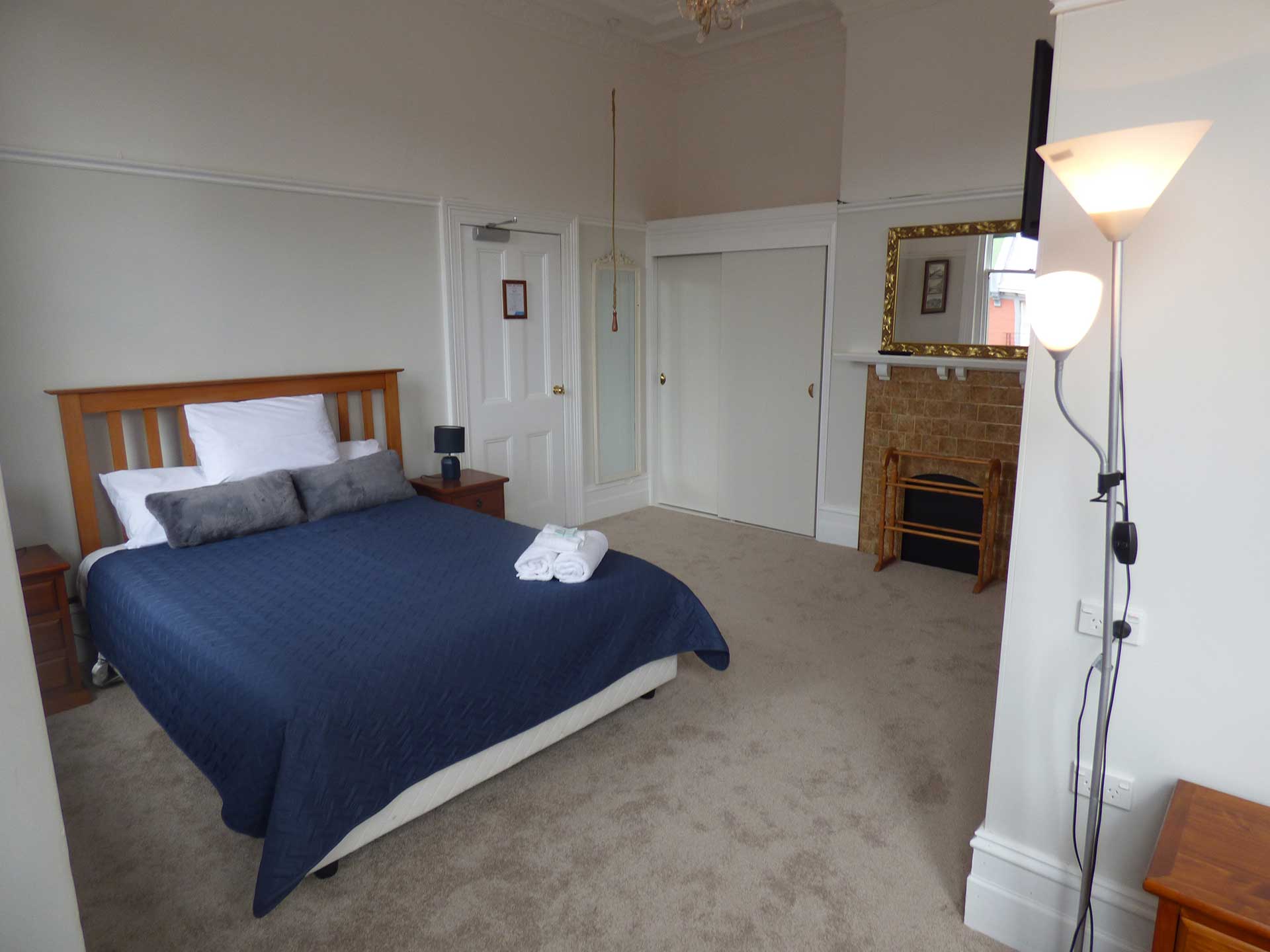 Dunedin Guesthouse and Bed & Breakfast
